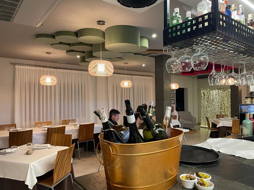 La Sal Bistro in El Campello: a proper dinner out in a beach town